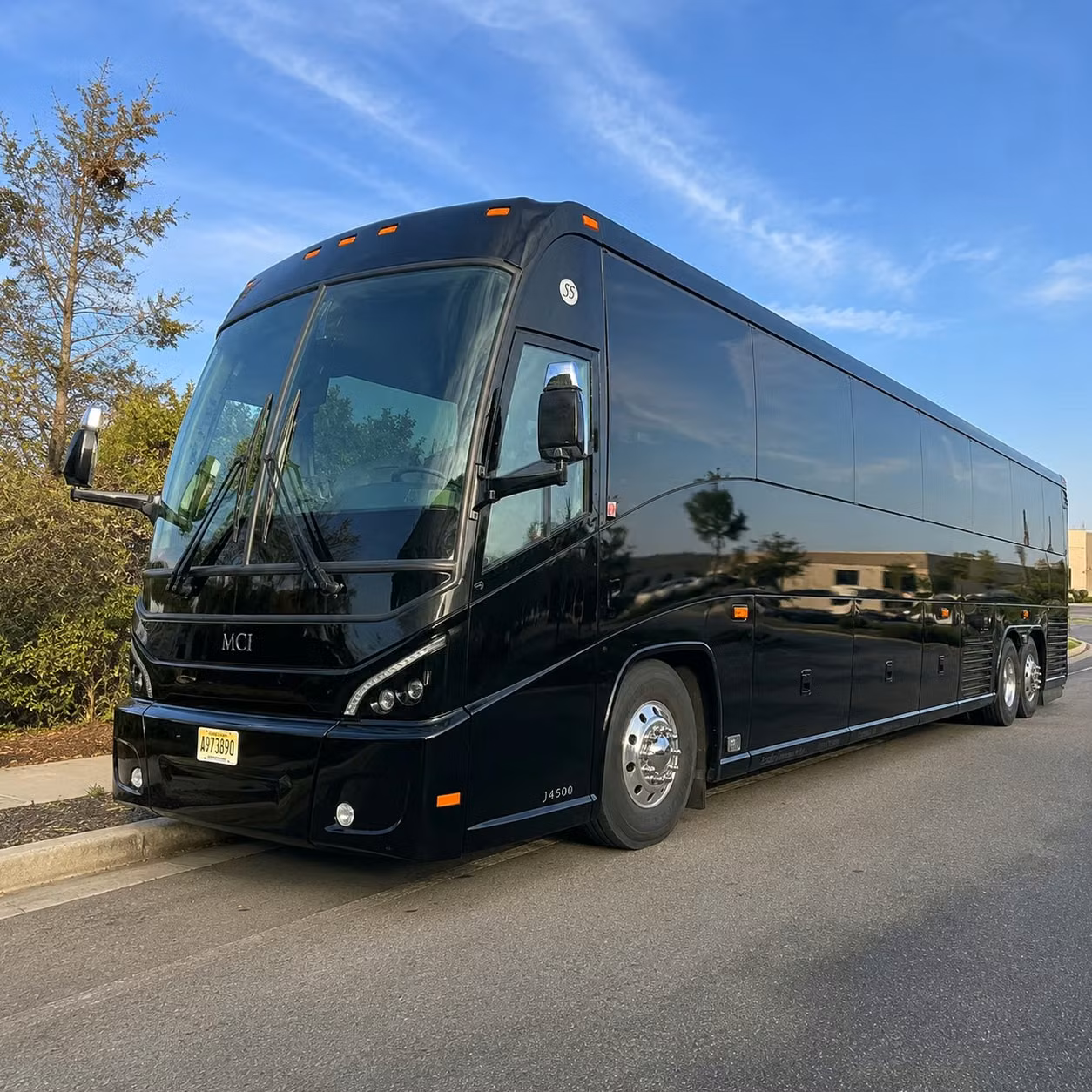 shuttle transportation for luke air force base personnel and surprise government teams